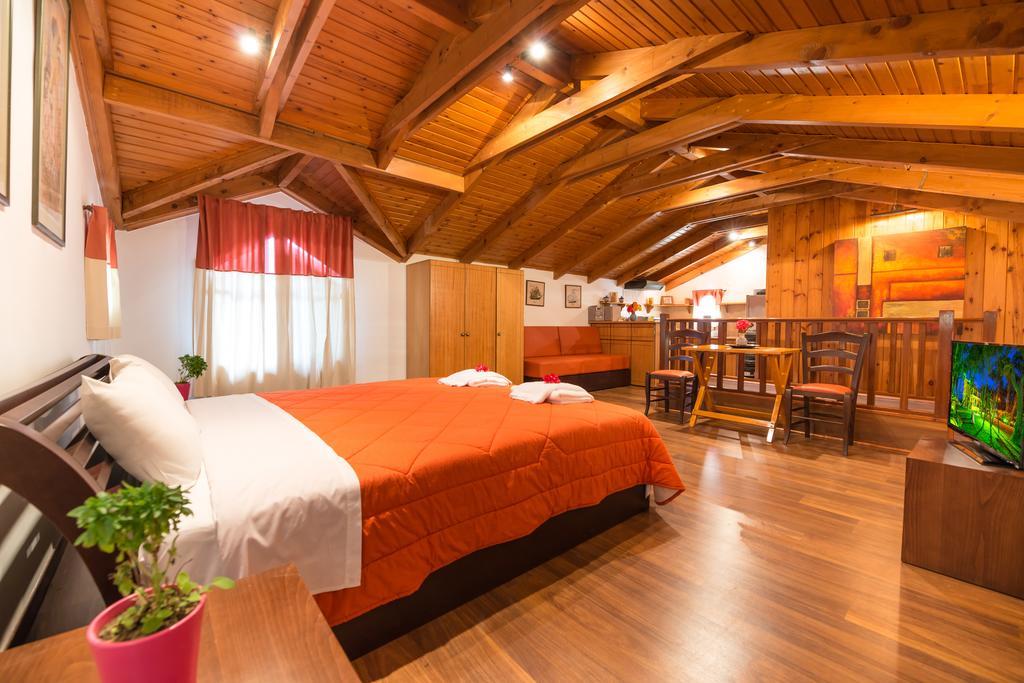 Zarkadis Beach Apartments Циливи Номер фото