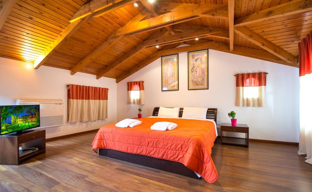 Zarkadis Beach Apartments Циливи Номер фото