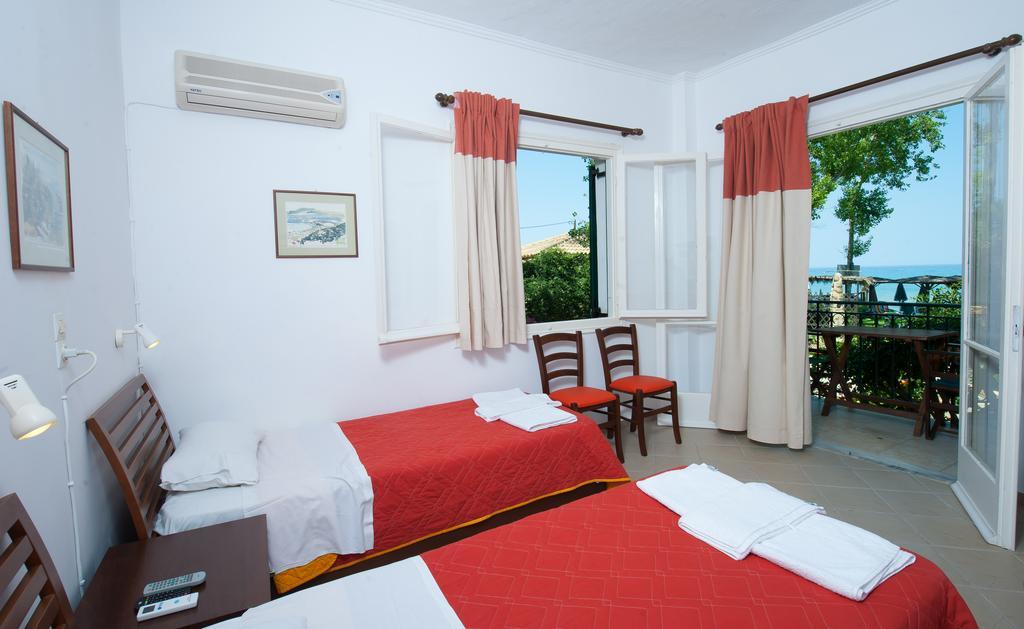 Zarkadis Beach Apartments Циливи Номер фото