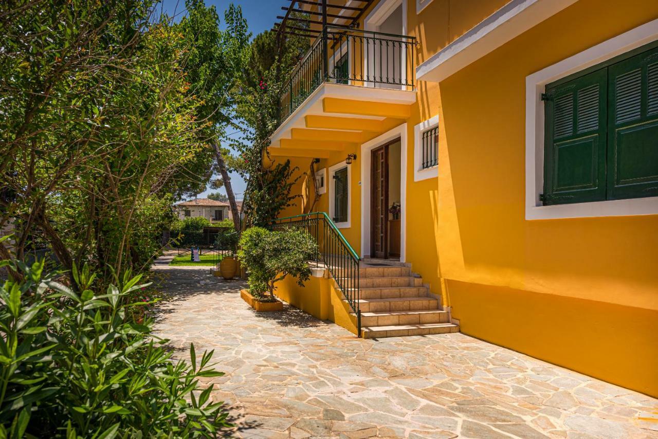 Zarkadis Beach Apartments Циливи Экстерьер фото